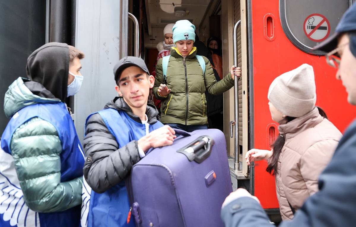 Число прибывших в Россию из Донбасса и с Украины превысило 615 тыс. человек